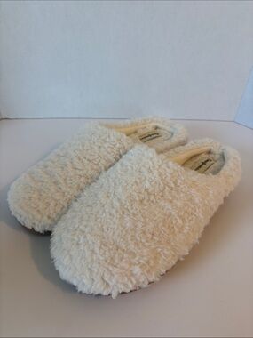 Soft‎ Dearfoams Cream Faux Fur Slip-Ons